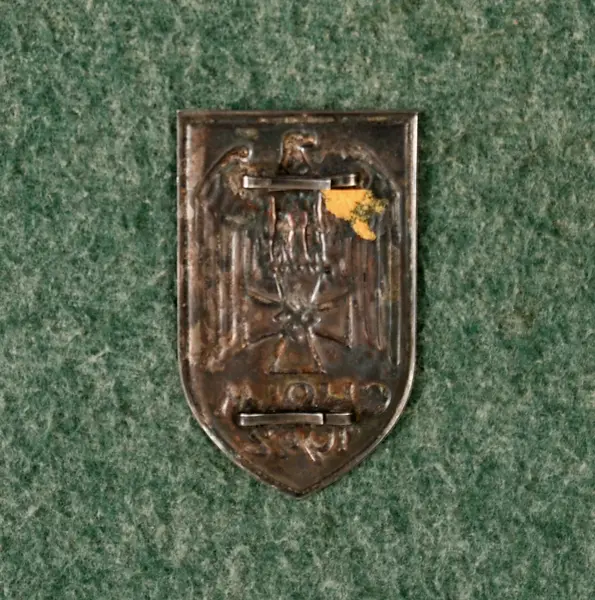 Militaria & War Relics | Simpson Limited