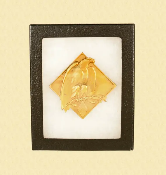 Militaria & War Relics | Simpson Limited